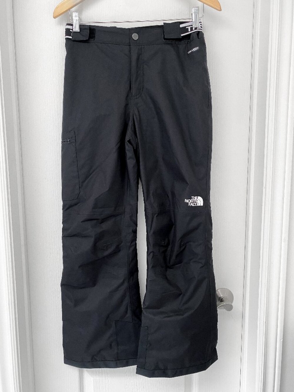 The North Face Girls’ 14/16 Black DryVent Snow Pants